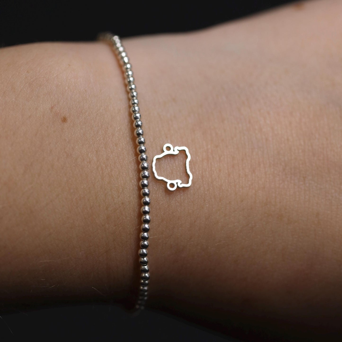 Sterling Silver Bulldog Connector Charm Dog Jewelry Supplies Bulldog Head Cutout Charm Pendant Sterling Silver Findings